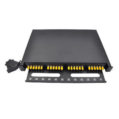 Siyah ODF Bağlantı Paneli Simplex 24F 24 Bağlantı Noktalı ST Fiber Bağlantı Paneli Yüz Plakası 6 Yuva
