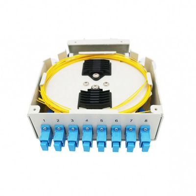 Sc / Upc Adaptörlü Singemode Pigtailler ile 8 Bağlantı Noktalı Din Ray Monteli Fiber Optik Din Ray Terminal Kutusu