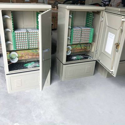 FC SMC Fiber Optik Kabin FDH Dış Mekan Fiber Dağıtım Kabini 144 Çekirdek