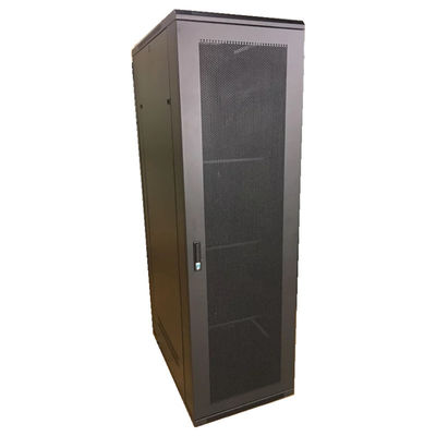 47U Sunucu Raf Dolabı SPCC Cam Kapılı Montaj Rafı 600 * 600 * 2200MM