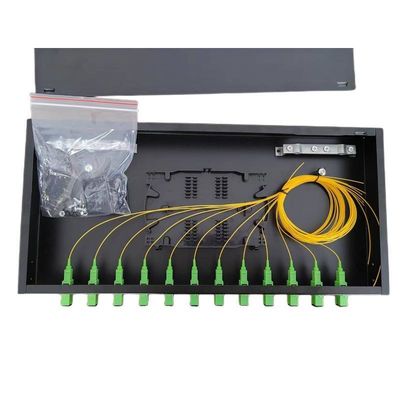 12 Bağlantı Noktalı Fiber Bağlantı Paneli ODF 1U Fiber Optik Terminal Kutusu SC Pigtail Adaptörü